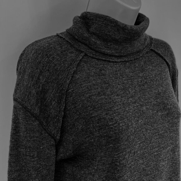 Free People We The Free Split Back Turtleneck Top Size S  Exposed Seam - Picture 5 of 13
